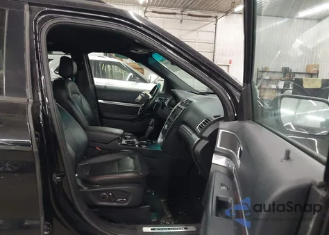 2016 Ford Explorer Sport из США, поврежденный, VIN 1FM5K8GT7GGA25666